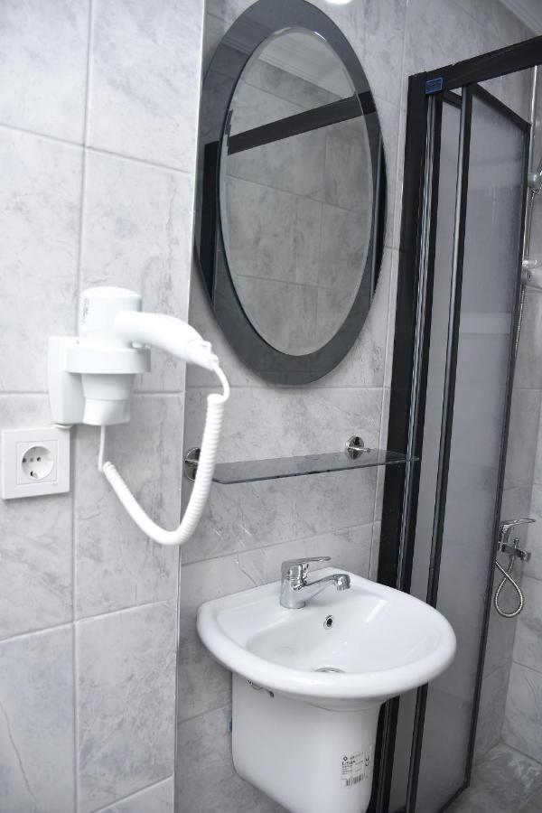 Hotel Arinna Istanbul Ngoại thất bức ảnh